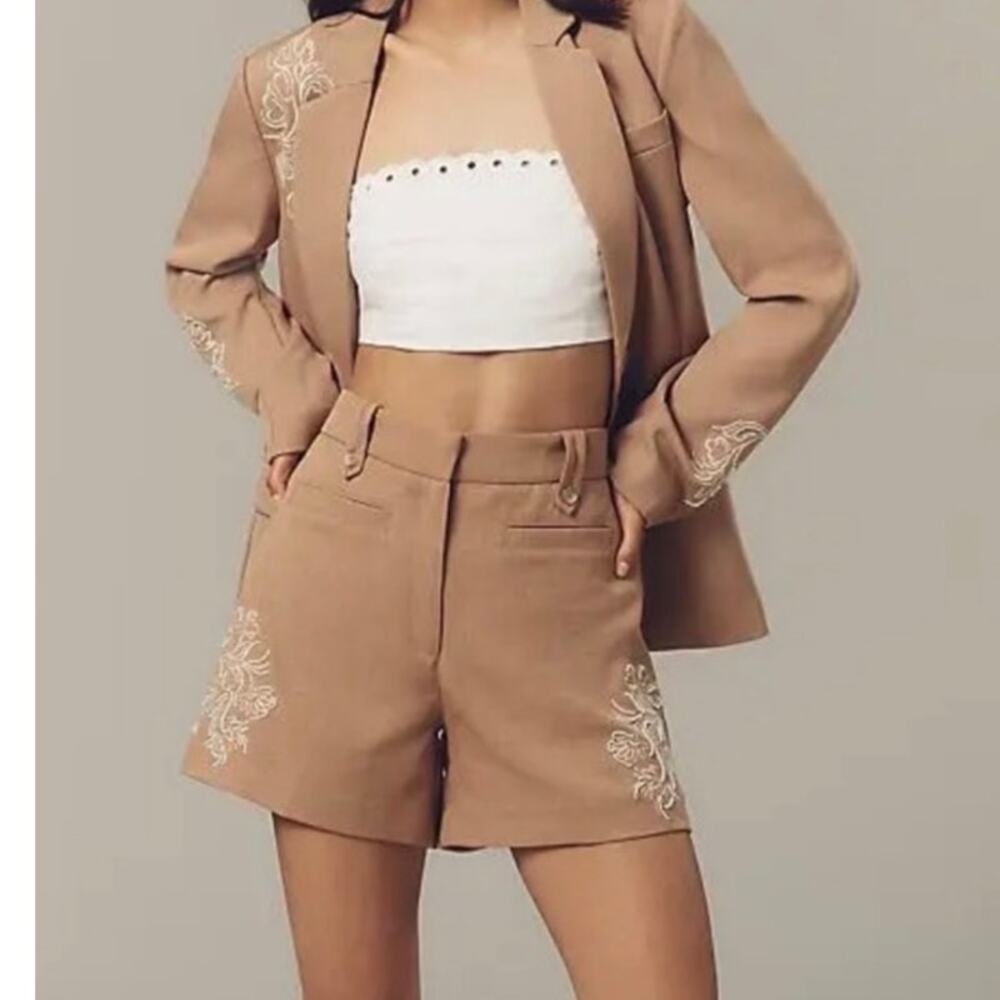 Sam Edelman Noa High Rise Embroidery Shorts Camel Size 4